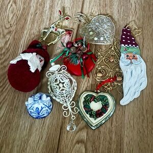 9 Festive Christmas Ornaments Country Retro Victorian Traditional Rustic Elegant